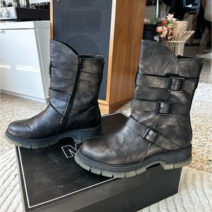 Mia Seth Moto boots